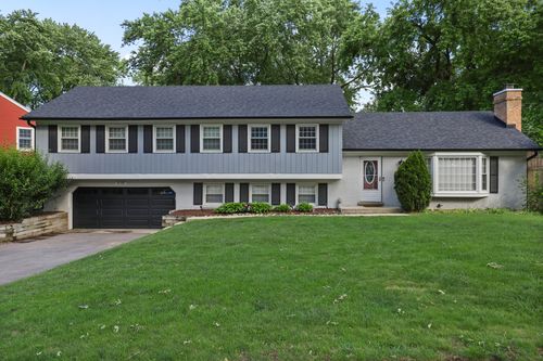 6S415 Concord Rd, Naperville, IL, 60540-3502 | Card Image