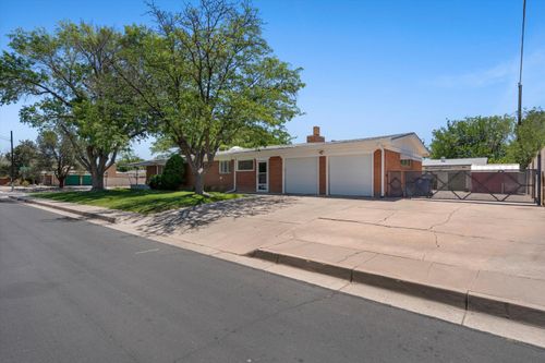 1313 Georgia St Ne, Albuquerque, NM, 87110-6858 | Card Image