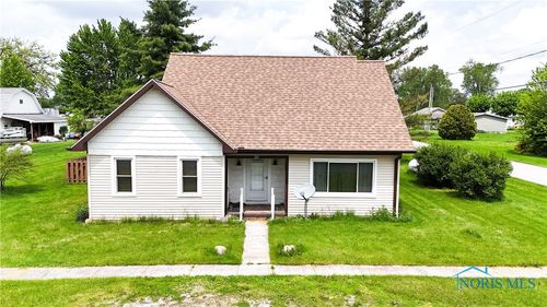 203 E Ash St, Continental, OH, 45831-9297 | Card Image