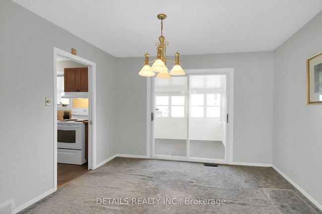 6186 Malakoff Rd, House other with 3 bedrooms, 2 bathrooms and 8 parking in Ottawa ON | Image 11