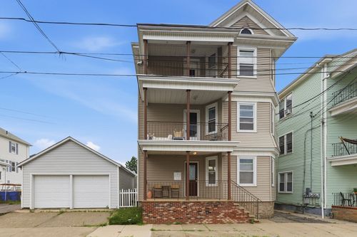 37 Eaton St, Fall River, MA, 02723-3768 | Card Image