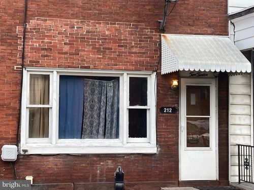 212 N 2nd St, POTTSVILLE, PA, 17901-2502 | Card Image