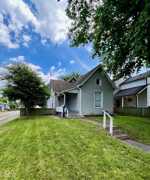 853 N Temple Ave, Indianapolis, IN, 46201-2137 | Card Image