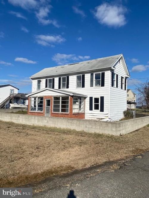 16430 Ball Point Rd, PINEY POINT, MD, 20674-3201 | Card Image