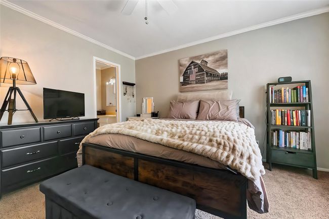 with ensuite bathroom | Image 15