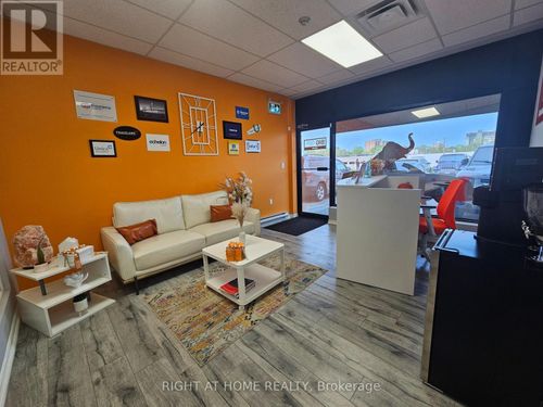 104-200 Bond St W, Oshawa, ON, L1J2L7 | Card Image