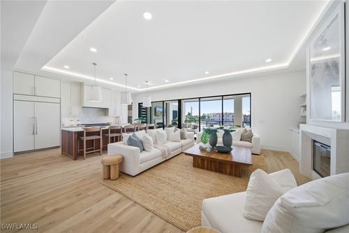 unit-303-82 9th St S, Naples, FL, 34102-6281 | Card Image