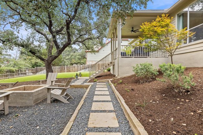 300 Errol Dr, House other with 4 bedrooms, 2 bathrooms and 6 parking in Spicewood TX | Image 28