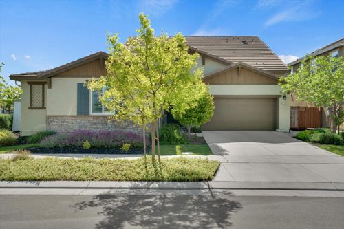 17562 Graceada Lane, Lathrop, CA, 95330 | Card Image