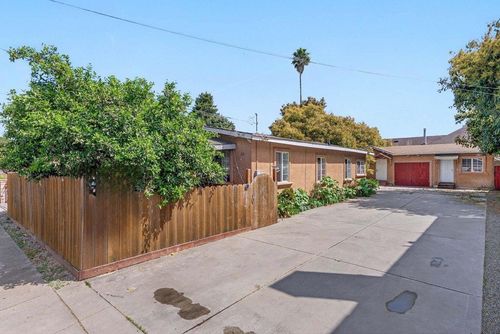 20 Gonda St, Royal Oaks, CA, 95076-5215 | Card Image