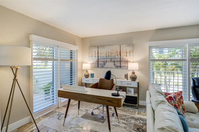 Living Room | Image 4
