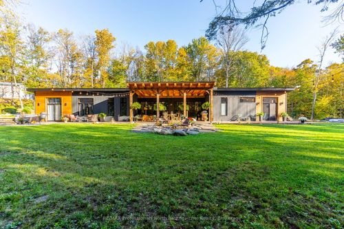 1592 Buckslide Rd, Algonquin Highlands, ON, K0M | Card Image