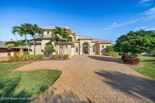 855 Hawksbill Island Dr, Satellite Beach, FL, 32937-3850 | Card Image
