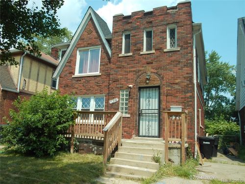 10336 W Point St, Detroit, MI, 48204-2668 | Card Image