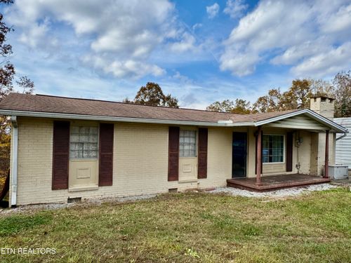 513 W Ridgecrest Dr, Kingston, TN, 37763-3227 | Card Image