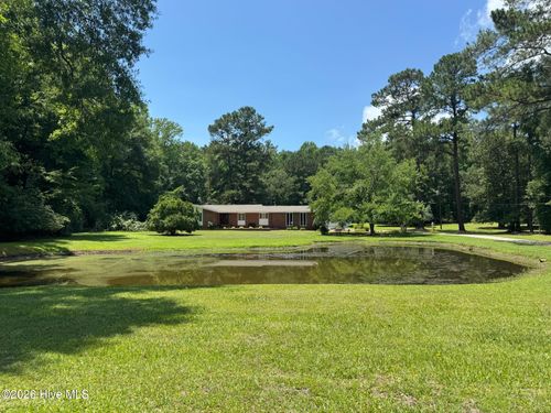 4396 James B White Hwy S, Whiteville, NC, 28472-8696 | Card Image