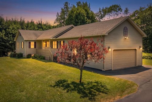 9 Oak Run, Owls Head, ME, 04854 | Card Image