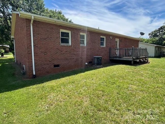 rear | Image 12