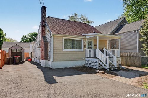 174 Woodward Ave, Norwalk, CT, 06854-4726 | Card Image
