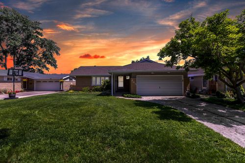 265 Terry Ln, Villa Park, IL, 60181-3363 | Card Image