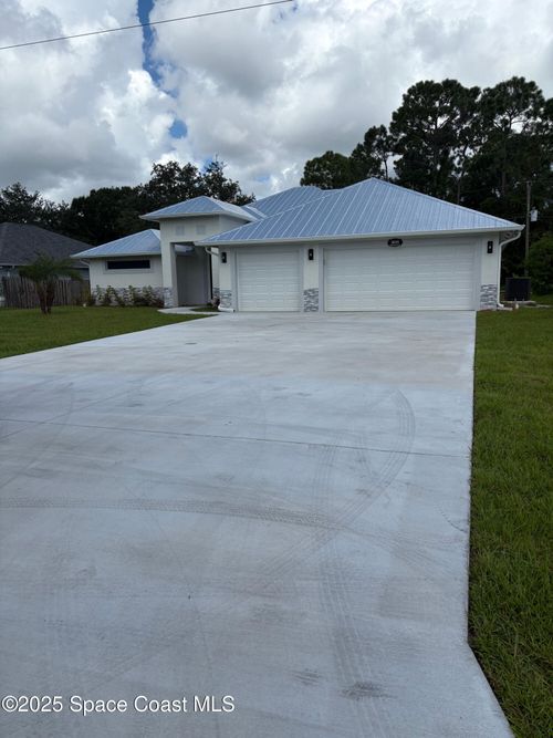 3839 Jupiter Blvd Se, Palm Bay, FL, 32909-3858 | Card Image