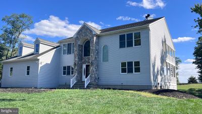 6 Marc Lane, House other with 5 bedrooms, 3 bathrooms and null parking in WRIGHTSTOWN NJ | Image 2