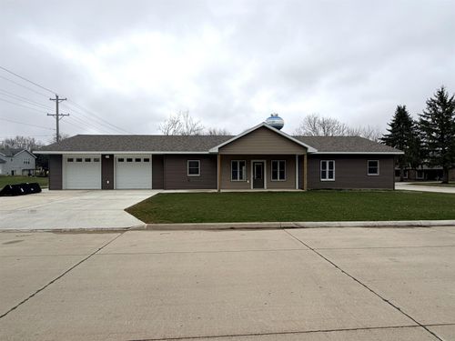 506 S 3rd St, Osage, IA, 50461-1052 | Card Image