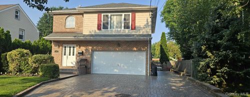 1-34 Nassau Avenue, Glen Cove, NY, 11542 | Card Image