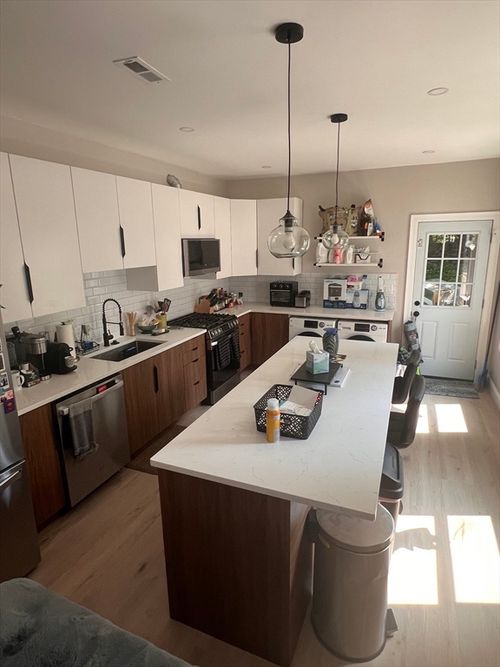 2-9 Dennison, Boston, MA, 02119 | Card Image