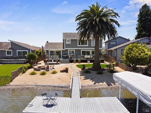 61 Bahama Reef None, Novato, CA, 94949 | Card Image