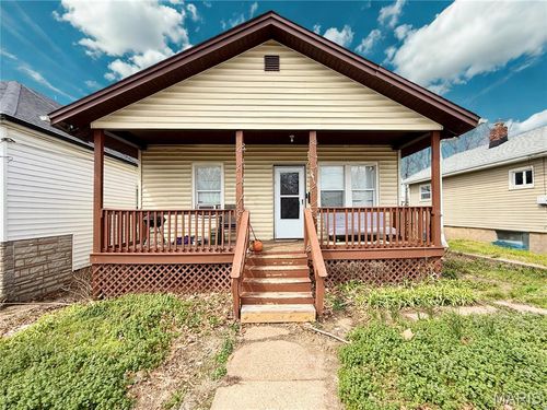 5819 Helen Ave, Jennings, MO, 63136-3626 | Card Image