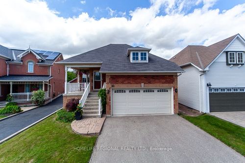 20 Rosemarie Cres, Whitby, ON, L1M1G6 | Card Image
