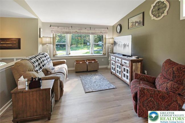 8539 Rextown Rd, House other with 4 bedrooms, 4 bathrooms and null parking in Slatington PA | Image 37