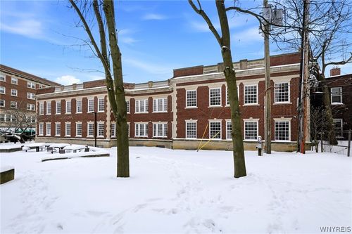 204-40 North Street, Buffalo, NY, 14202 | Card Image