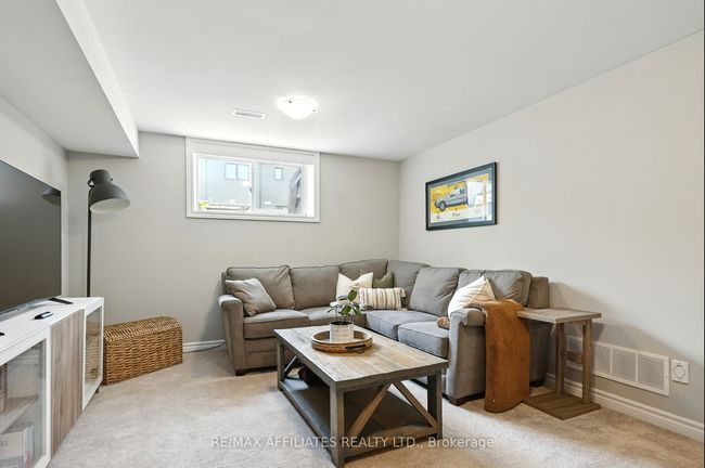 618 Geranium Walk, House attached with 3 bedrooms, 3 bathrooms and 2 parking in Stittsville ON | Image 22