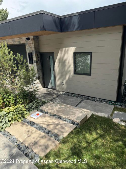 836 Sinclair Rd, Snowmass Village, CO, 81615-5980 | Card Image
