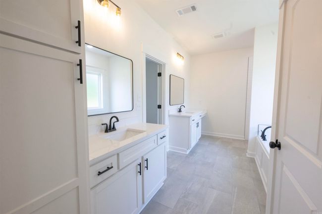 1068 Creekwood, House other with 3 bedrooms, 2 bathrooms and null parking in Bauxite AR | Image 17