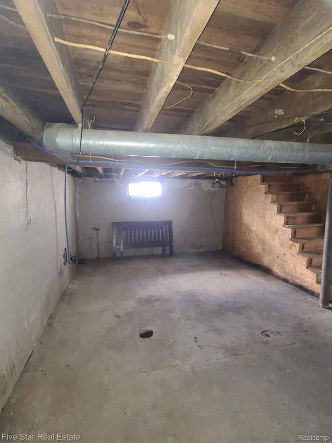 2002 Ferris Ave, House other with 4 bedrooms, 1 bathrooms and null parking in Flint MI | Image 18