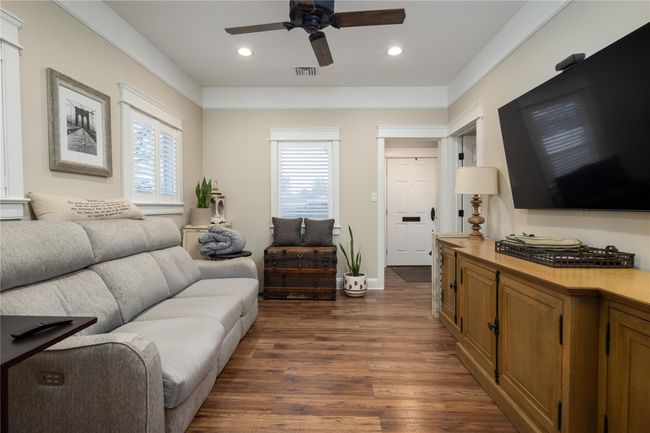 2828 Woods Ave, House other with 2 bedrooms, 1 bathrooms and null parking in Oceanside NY | Image 12