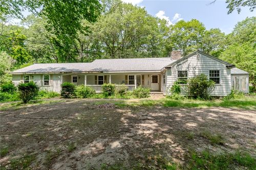 101 Cobble Hill Rd, Lincoln, RI, 02865-4012 | Card Image
