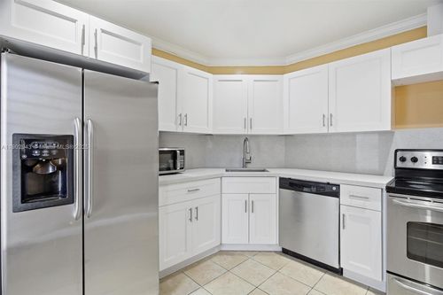 apt-212-6300 S Falls Circle Dr, Lauderhill, FL, 33319-6948 | Card Image