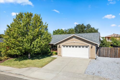 2345 Shenandoah Dr, Anderson, CA, 96007-3678 | Card Image