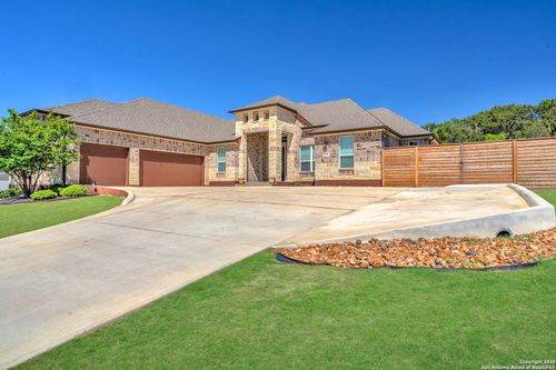8299 Apache Frst, Garden Ridge, TX, 78266-2363 | Card Image
