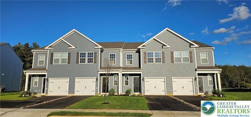 1157 Martin Rd, BREINIGSVILLE, PA, 18031-8734 | Card Image