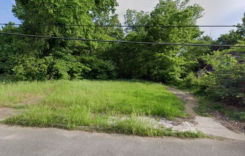599 E Alston Ave, Memphis, TN, 38126-4705 | Card Image