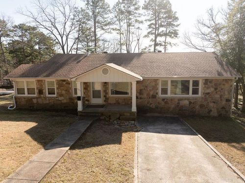 701 W Sugarloaf St, Heber Springs, AR, 72543 | Card Image