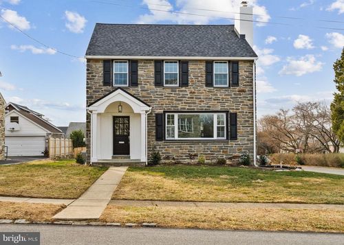 2432 Olcott Ave, ARDMORE, PA, 19003-2612 | Card Image