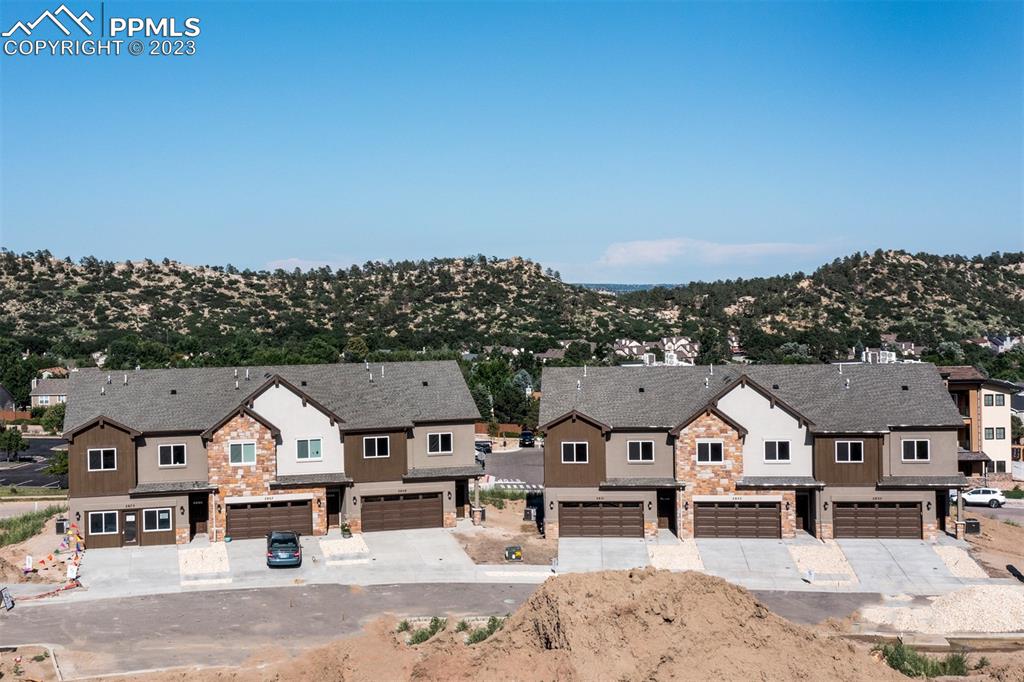 Villa Lorenzo Dr, Colorado Springs, CO 80919