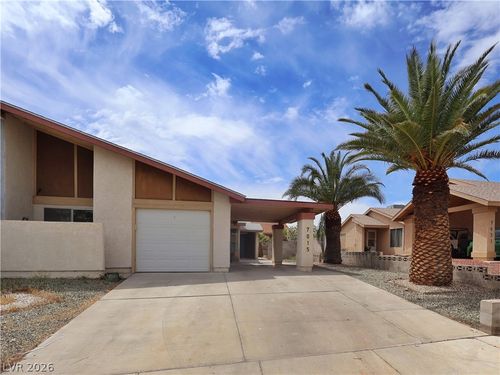 7015 Quarry Dr, Las Vegas, NV, 89147-4459 | Card Image