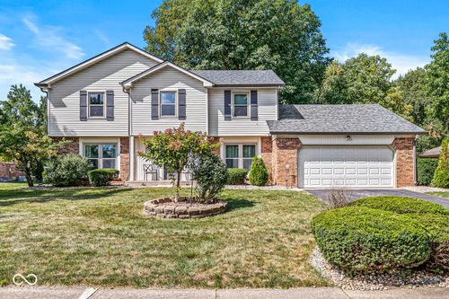 6542 Kingman Dr, Indianapolis, IN, 46256-2326 | Card Image